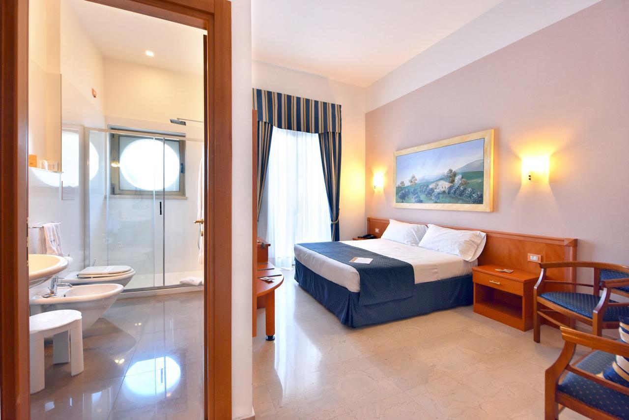 Hotel D'Altavilla Canosa di Puglia Exterior photo