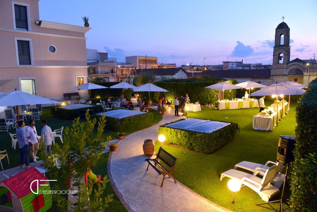 Hotel D'Altavilla Canosa di Puglia Exterior photo